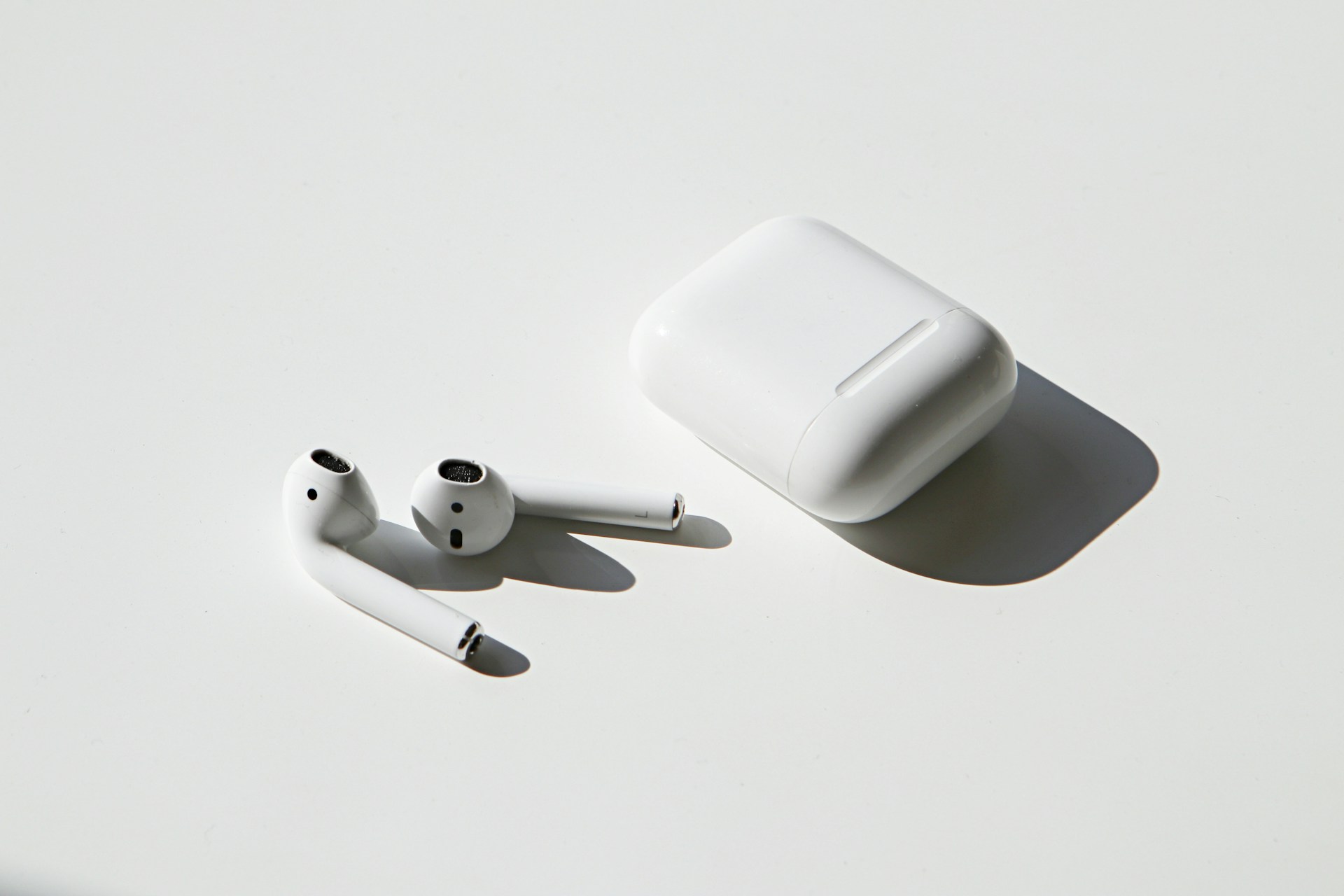 Why Some Wireless Earbuds Sound Better Than Wired Ones